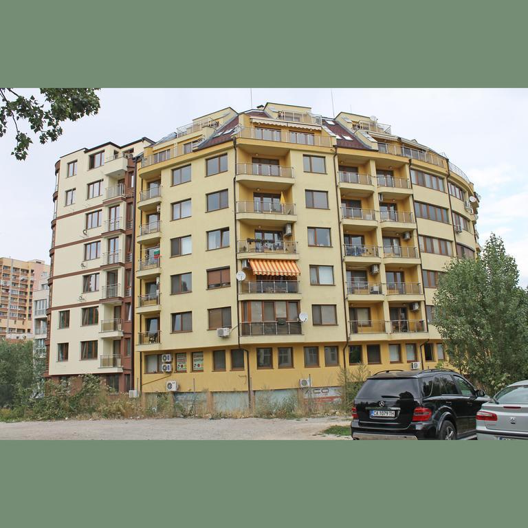 Flora Apartment Centrum Sofia Exterior foto
