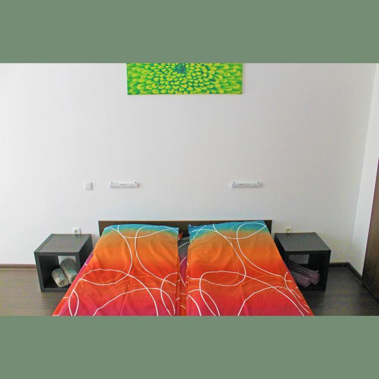 Flora Apartment Centrum Sofia Exterior foto
